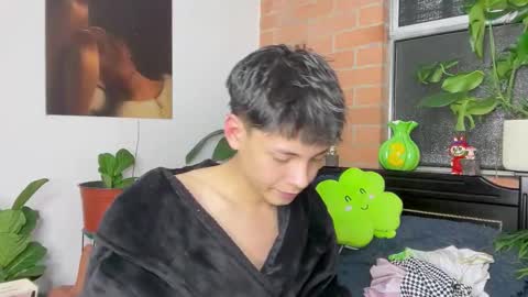 Snapshot of andy_belier chatting on 03/18/26, 05:43 Andy online show from 03/18/26, 05:43