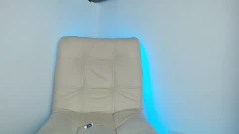 andy_collins__ online show from 10/02/25, 01:23