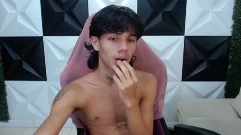 andy_dan1 online show from 12/14/24, 02:10