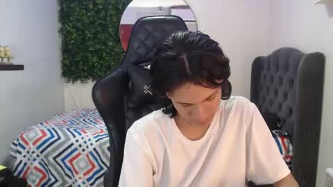 andy_dan1 online show from 01/18/25, 01:51