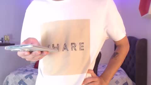 andy_dan1 online show from 02/08/25, 06:55