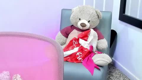 Andrea online show from 03/05/25, 11:38