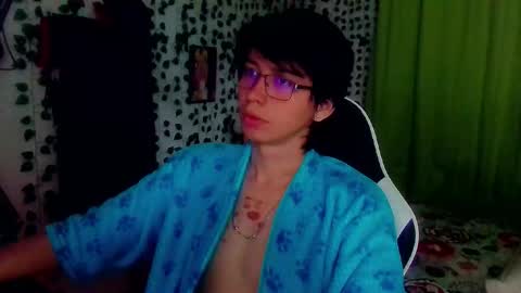 Snapshot of andy_gray01 chatting on 10/17/25, 11:02 Andy Gray online show from 10/17/25, 11:02