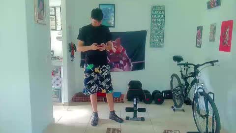 Snapshot of andy_gray01 chatting on 10/21/25, 12:28 Andy Gray online show from 10/21/25, 12:28