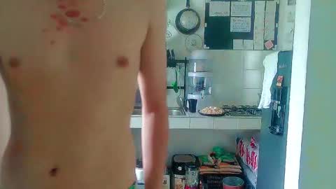 Snapshot of andy_gray01 chatting on 10/30/25, 04:08 Andy Gray online show from 10/30/25, 04:08