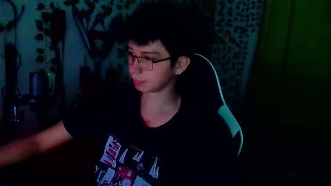 Snapshot of andy_gray01 chatting on 12/05/25, 11:41 Andy Gray online show from 12/05/25, 11:41