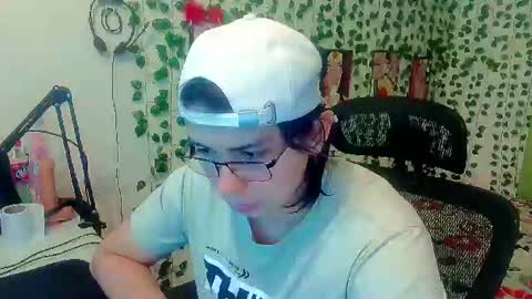 Snapshot of andy_gray01 chatting on 07/21/26, 12:24 Andy Gray online show from 07/21/26, 12:24