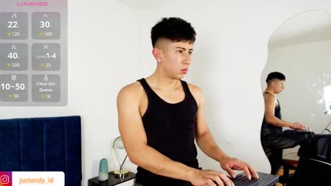 andy_justgame online show from 09/29/25, 03:33