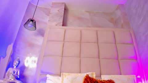  Andy  online show from 12/05/25, 01:09