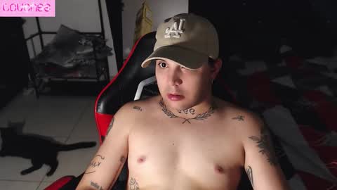 andy_online online show from 10/21/25, 03:29