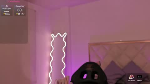 Snapshot of andy_tay1 chatting on 02/06/25, 03:37 Andy tay online show from 02/06/25, 03:37