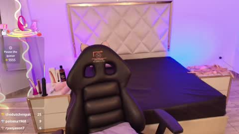 Snapshot of andy_tay1 chatting on 03/07/25, 06:35 Andy tay online show from 03/07/25, 06:35