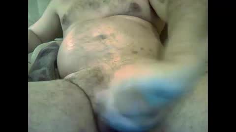 Snapshot of andyberlus chatting on 06/05/26, 06:52 andyberlus online show from 06/05/26, 06:52