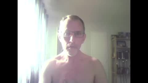 Snapshot of andybigboy02 chatting on 05/27/26, 01:30 andybigboy02 online show from 05/27/26, 01:30