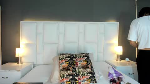 Snapshot of andyel2017 chatting on 01/24/25, 03:02 Andy D online show from 01/24/25, 03:02