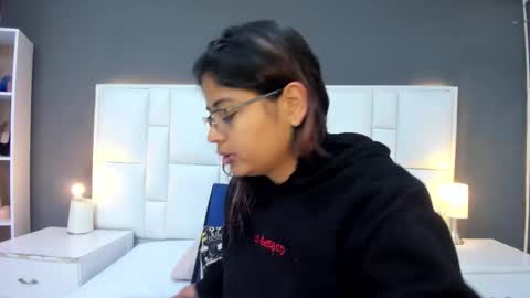 Snapshot of andyel2017 chatting on 09/20/25, 11:22 Andy D online show from 09/20/25, 11:22