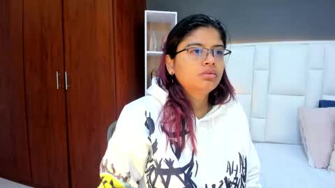 Snapshot of andyel2017 chatting on 09/26/25, 12:42 Andy D online show from 09/26/25, 12:42