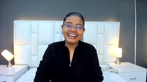 Snapshot of andyel2017 chatting on 10/01/25, 06:58 Andy D online show from 10/01/25, 06:58