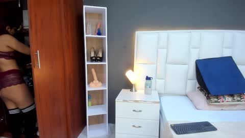 Snapshot of andyel2017 chatting on 10/06/25, 01:19 Andy D online show from 10/06/25, 01:19