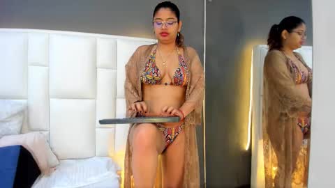 Snapshot of andyel2017 chatting on 11/15/25, 01:18 Andy D online show from 11/15/25, 01:18