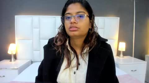 Snapshot of andyel2017 chatting on 12/04/25, 04:16 Andy D online show from 12/04/25, 04:16