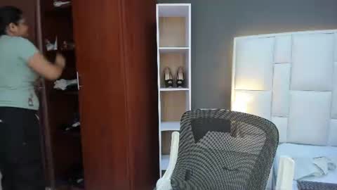 Snapshot of andyel2017 chatting on 07/16/26, 12:33 Andy D online show from 07/16/26, 12:33