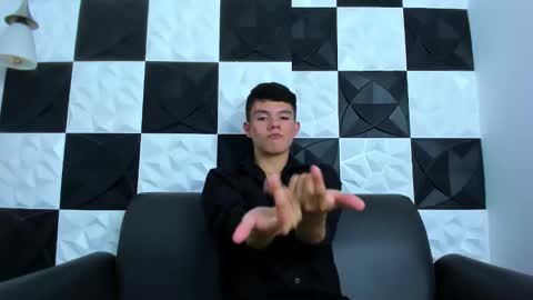 Snapshot of andyfame11 chatting on 11/28/25, 07:05 andyfame11 online show from 11/28/25, 07:05