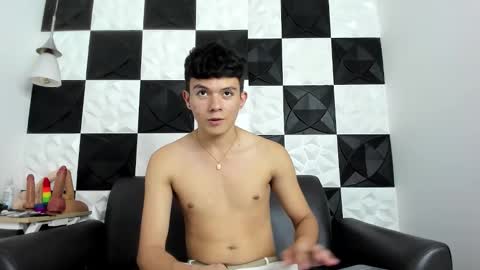 Snapshot of andyfame11 chatting on 12/03/25, 07:01 andyfame11 online show from 12/03/25, 07:01