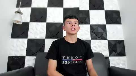 Snapshot of andyfame11 chatting on 12/14/25, 06:56 andyfame11 online show from 12/14/25, 06:56