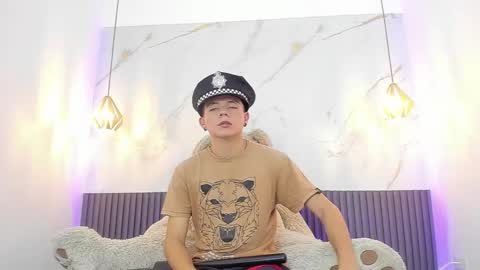 andyfame11 online show from 01/16/26, 06:23