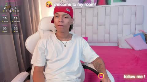 Snapshot of andykings_1 chatting on 04/02/26, 03:48 Andy Kings online show from 04/02/26, 03:48