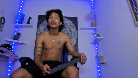 Snapshot of andykings_1 chatting on 04/09/26, 04:45 Andy Kings online show from 04/09/26, 04:45