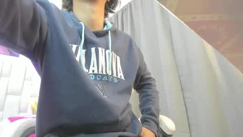 Snapshot of andykings_1 chatting on 04/20/26, 03:20 Andy Kings online show from 04/20/26, 03:20