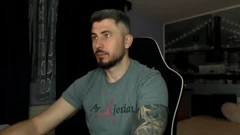 Snapshot of andysoul340 chatting on 04/15/26, 01:01 Magic Andy online show from 04/15/26, 01:01