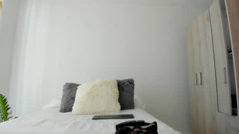 Snapshot of andyylove_jk chatting on 04/04/26, 02:47 Andy online show from 04/04/26, 02:47