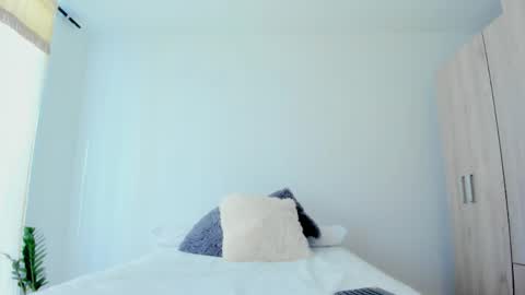 Snapshot of andyylove_jk chatting on 04/20/26, 01:25 Andy online show from 04/20/26, 01:25