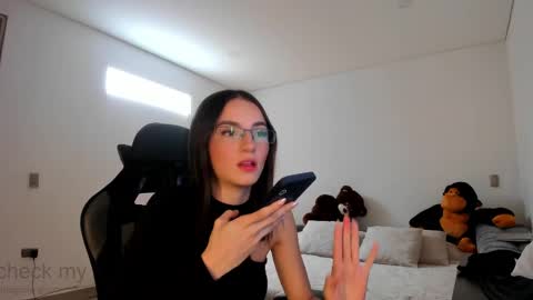      online show from 02/20/25, 05:07