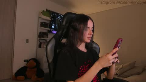      online show from 09/24/25, 03:10