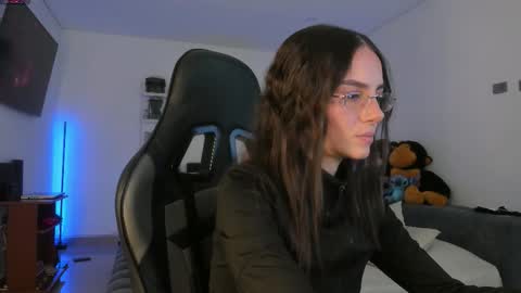      online show from 03/07/26, 04:09