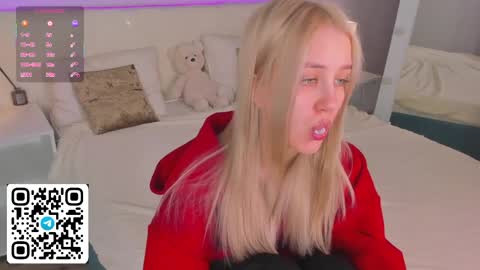 Snapshot of anellyball_ chatting on 03/31/26, 09:21 Anelly online show from 03/31/26, 09:21