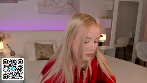 Snapshot of anellyball_ chatting on 04/13/26, 09:15 Anelly online show from 04/13/26, 09:15