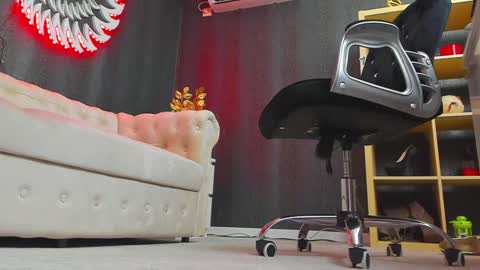 Anne online show from 02/07/25, 09:48