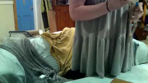 aneoakley online show from 11/19/25, 09:42