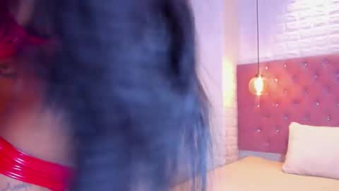 anette_bennet online show from 12/04/25, 07:44