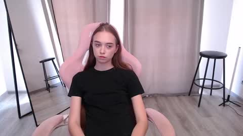 Anfisa online show from 05/21/26, 09:49