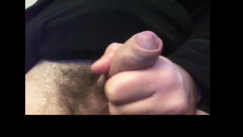 Snapshot of anfitrionewhite chatting on 10/27/25, 02:10 anfitrione online show from 10/27/25, 02:10