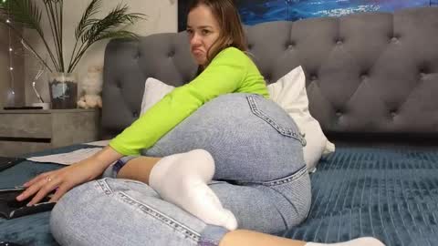 Snapshot of ange1ok chatting on 04/27/26, 02:59 ange1ok online show from 04/27/26, 02:59