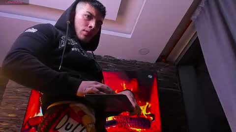 Snapshot of angeel_d035 chatting on 10/14/25, 02:34 Angel online show from 10/14/25, 02:34