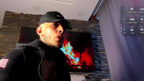 Snapshot of angeel_d035 chatting on 02/13/26, 11:39 Angel online show from 02/13/26, 11:39