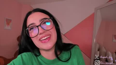 Angel  online show from 11/09/25, 04:44